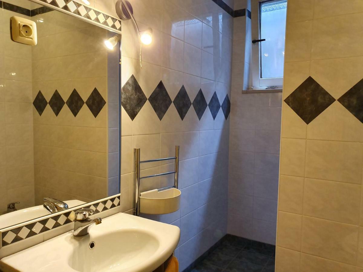 Apartma Maell 1 Most na Soči Dış mekan fotoğraf